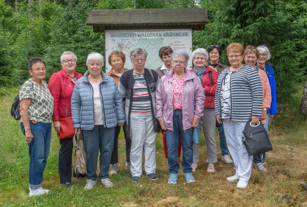 Frauenkreis Gruppenbild